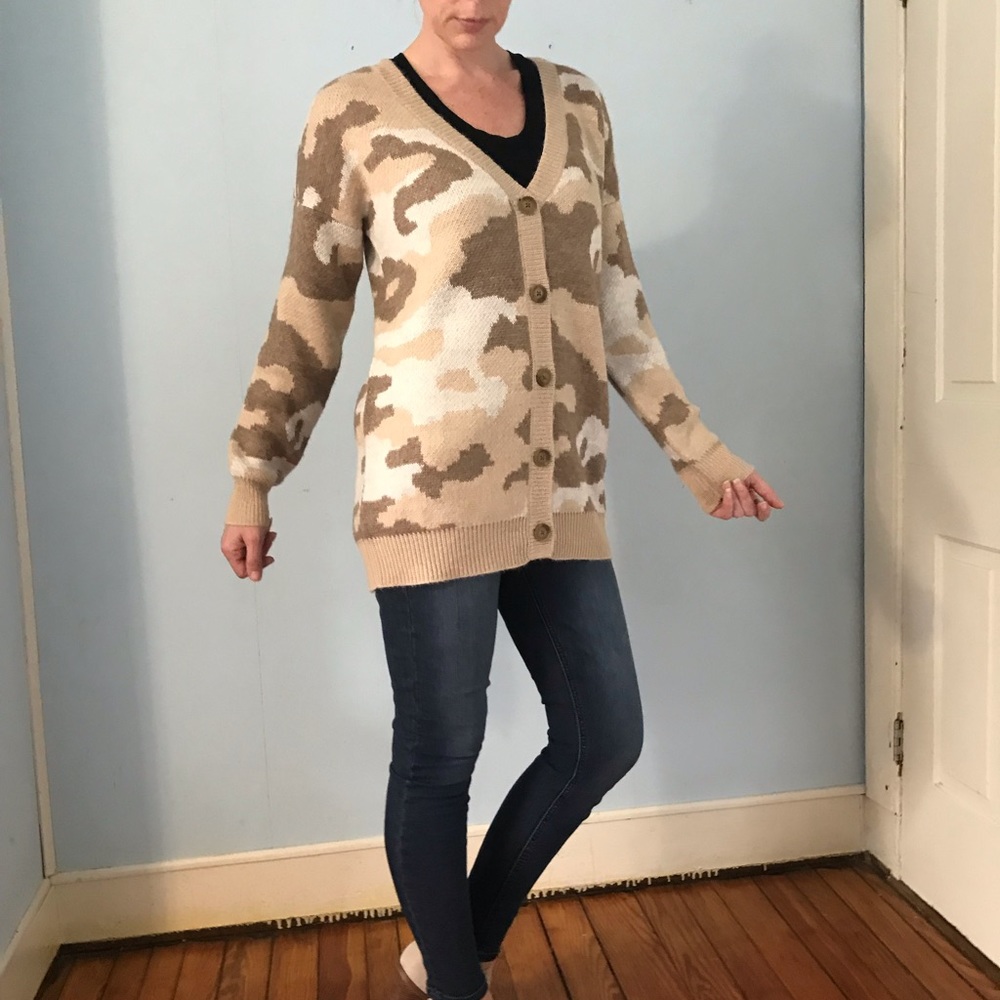 Brand new! Lucky Brand Tan Camouflage V-neck cardigan